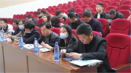 專(zhuān)家精準(zhǔn)施策、提升高考質(zhì)量、加強(qiáng)校際交流 ——2022年高考學(xué)科備考研討活動(dòng)